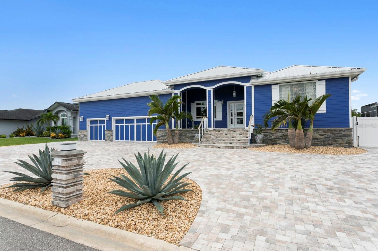 704 Eagle Lane, Apollo Beach, FL 33572 Photo