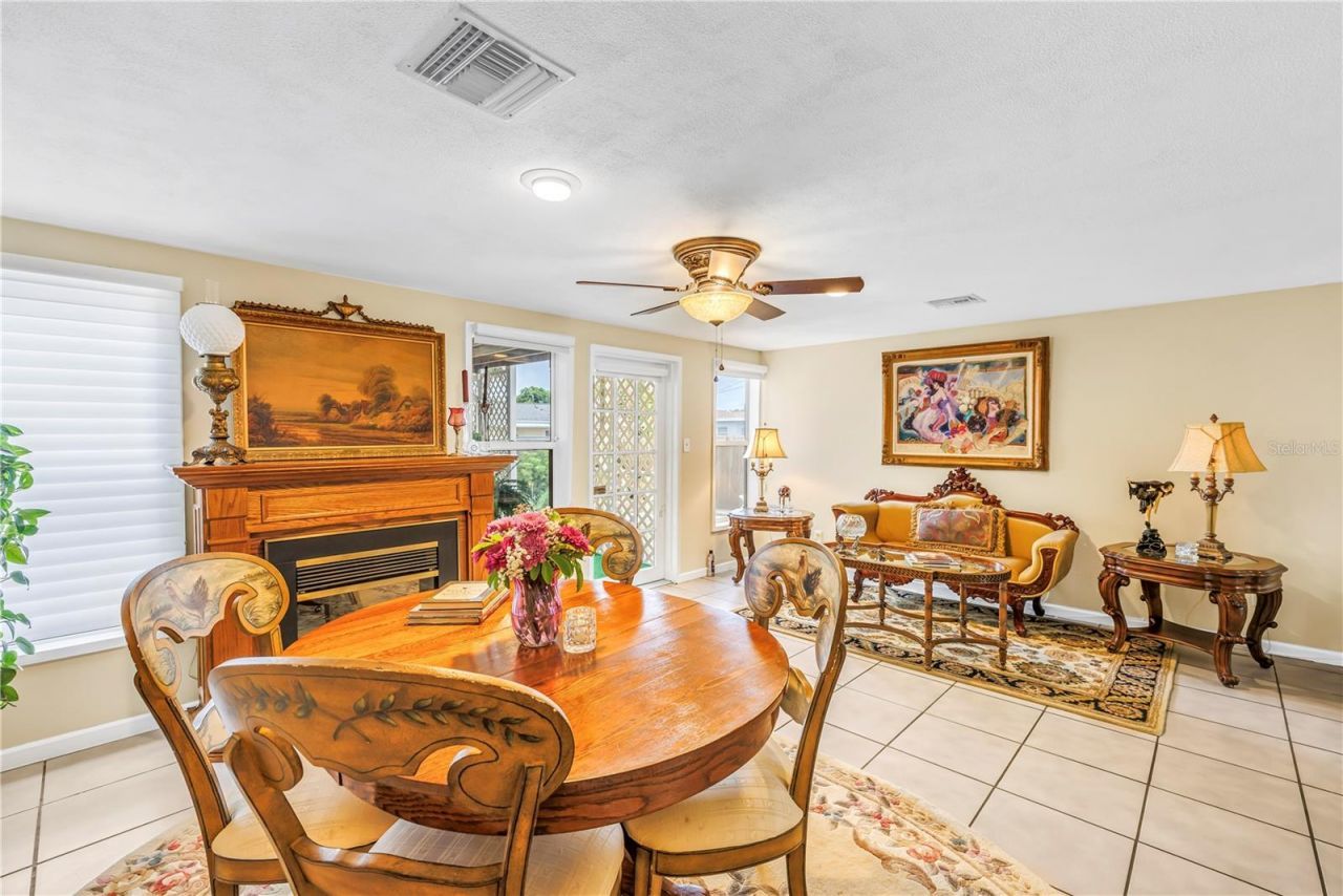 7999 Ridge Road , Seminole, FL 33772 Photo