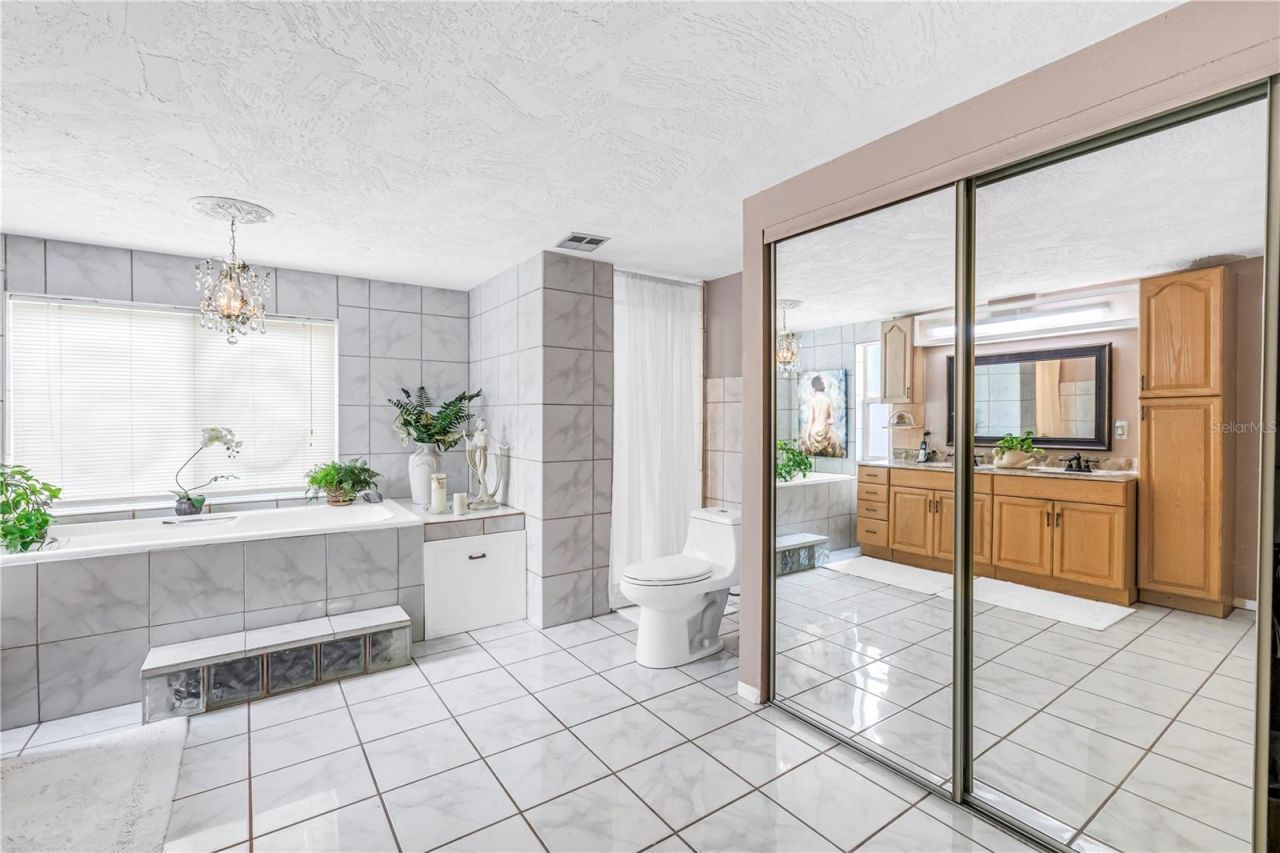 7999 Ridge Road , Seminole, FL 33772 Photo