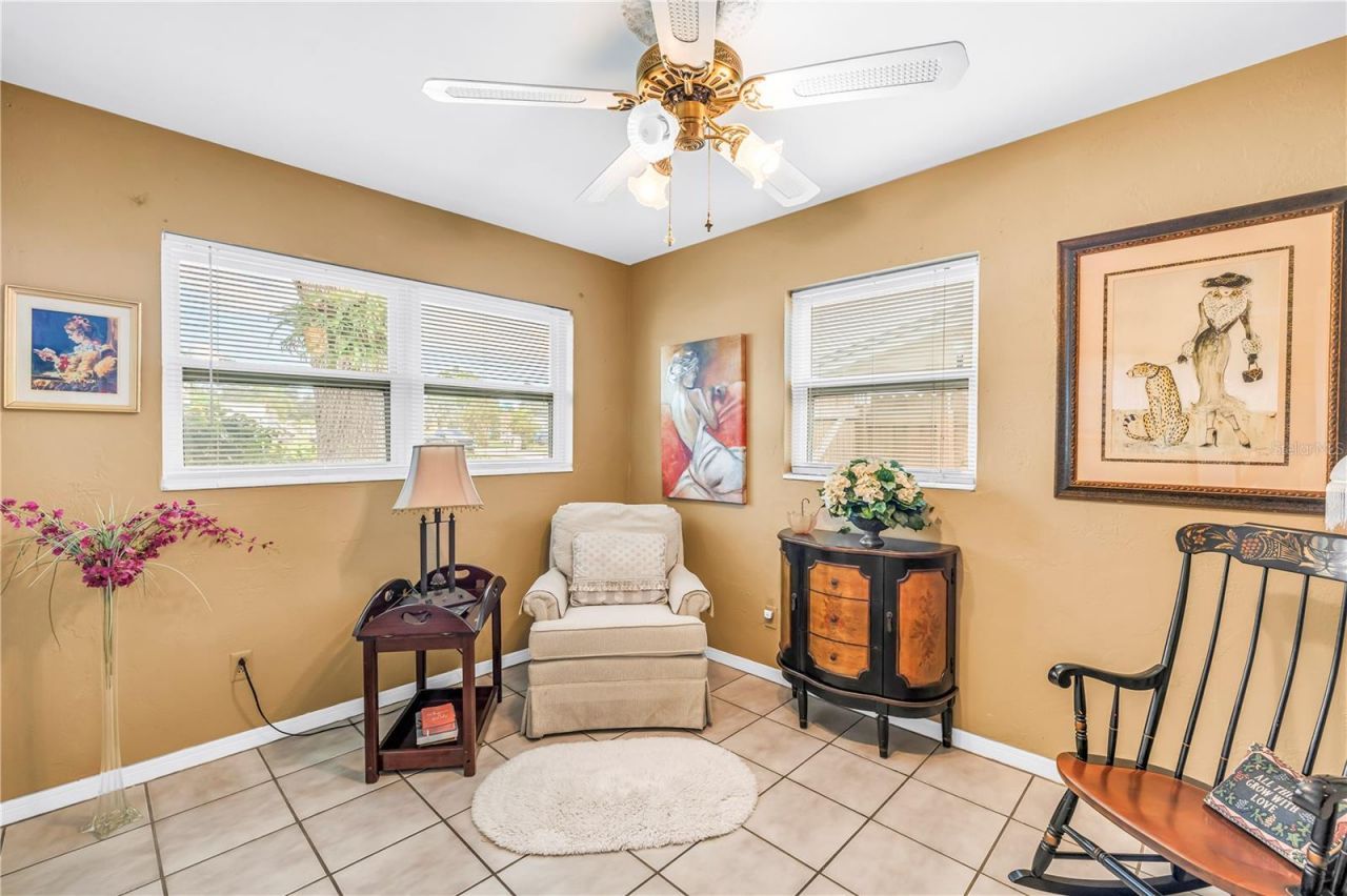 7999 Ridge Road , Seminole, FL 33772 Photo