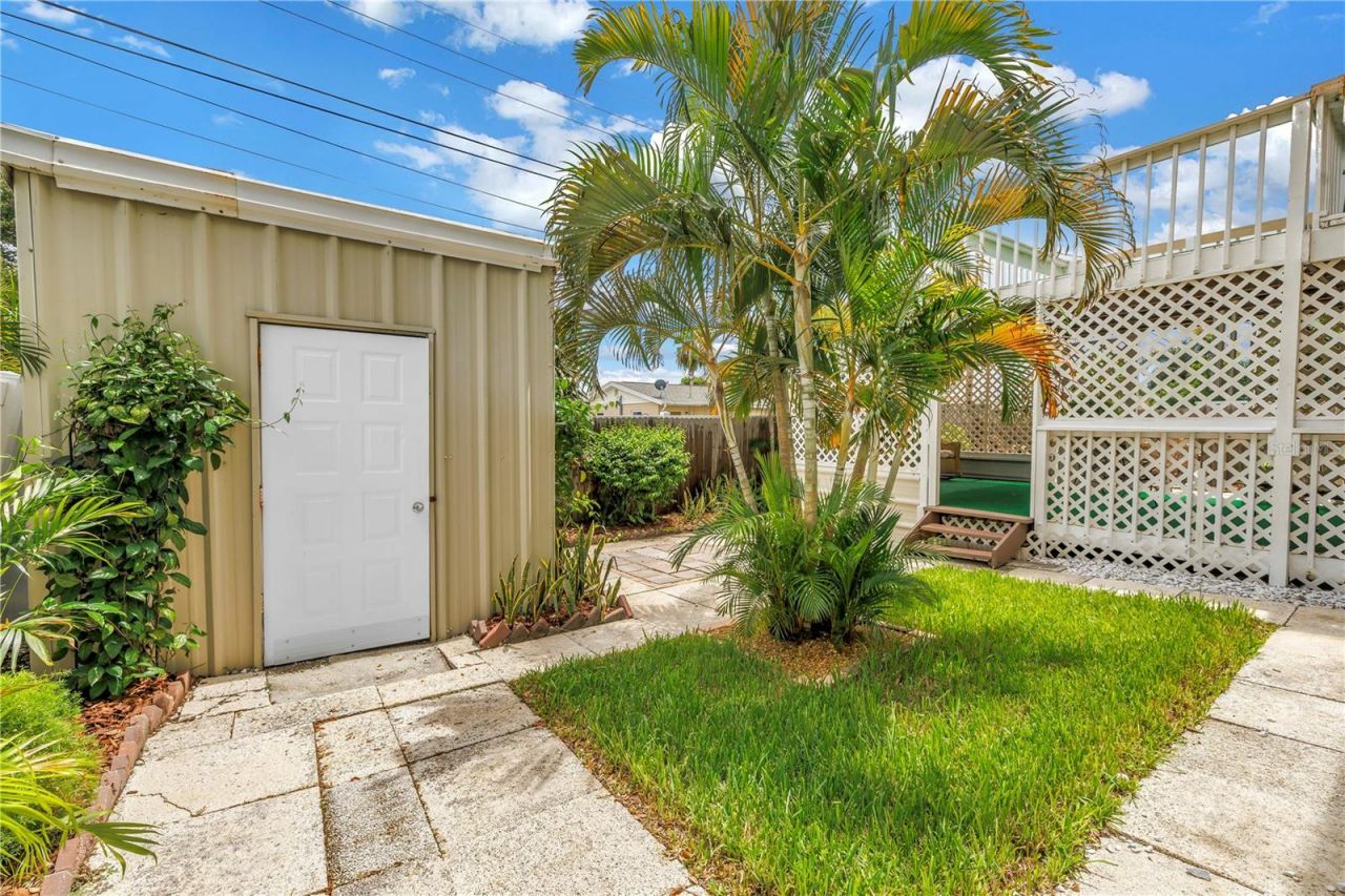 7999 Ridge Road , Seminole, FL 33772 Photo