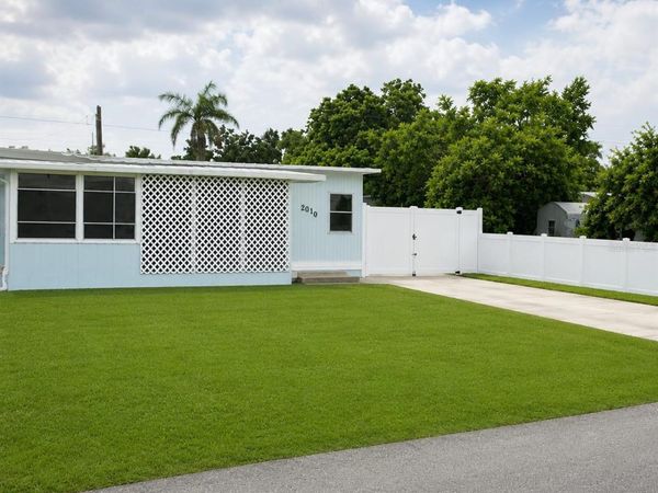 2010 OAK STREET , ST CLOUD, FL 34769