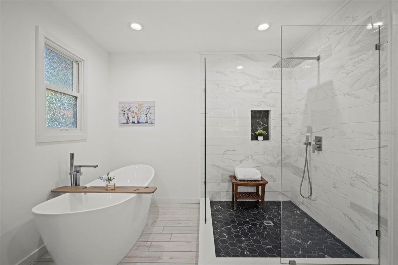 1841 Laurel Street, Sarasota, FL 34236 Photo