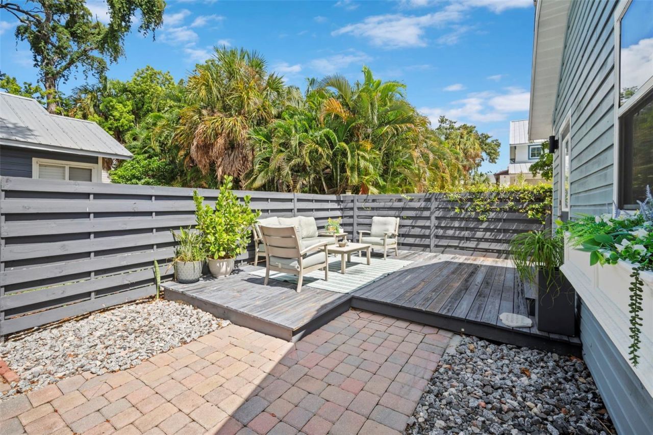 1841 Laurel Street, Sarasota, FL 34236 Photo