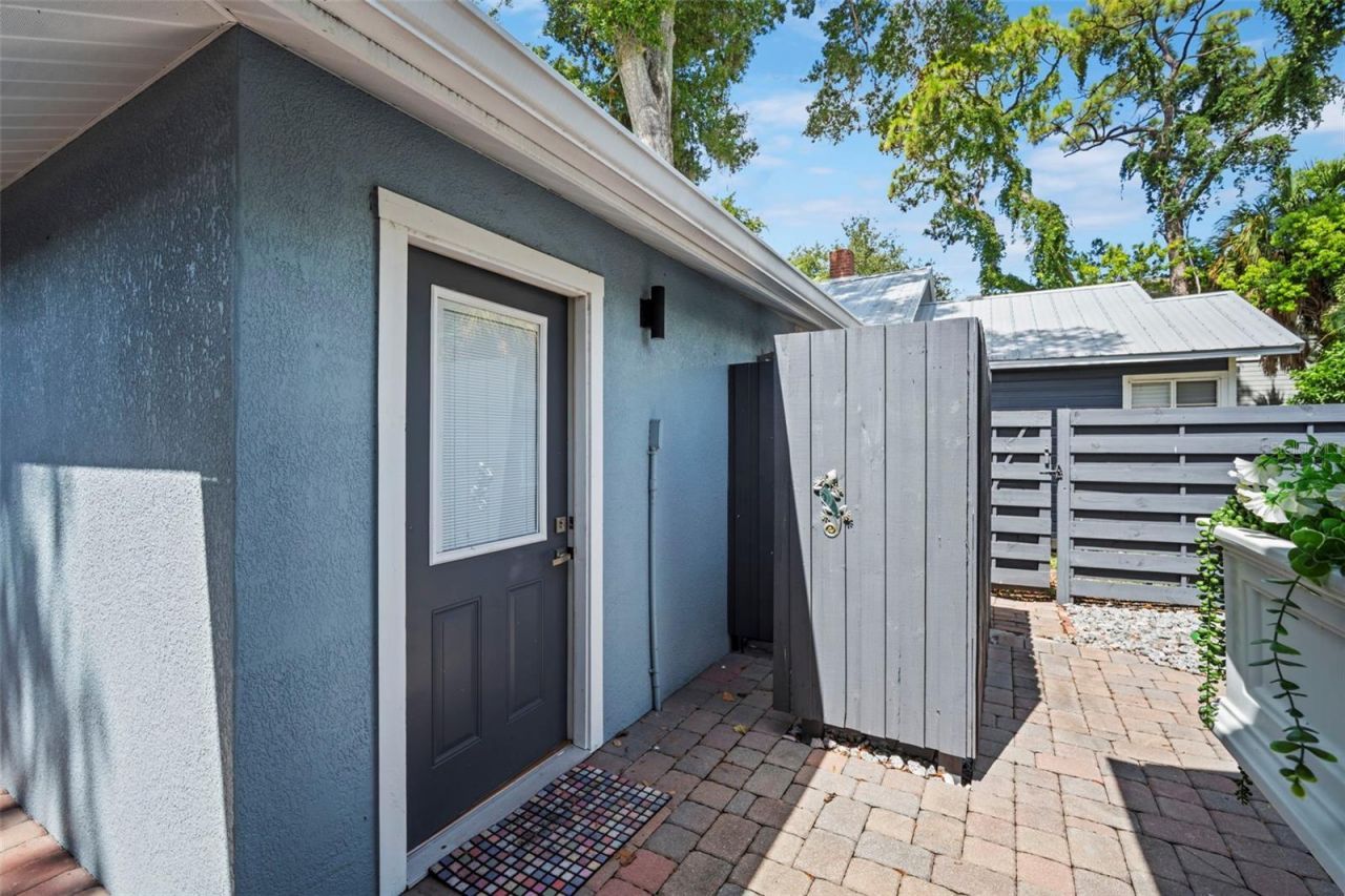 1841 Laurel Street, Sarasota, FL 34236 Photo