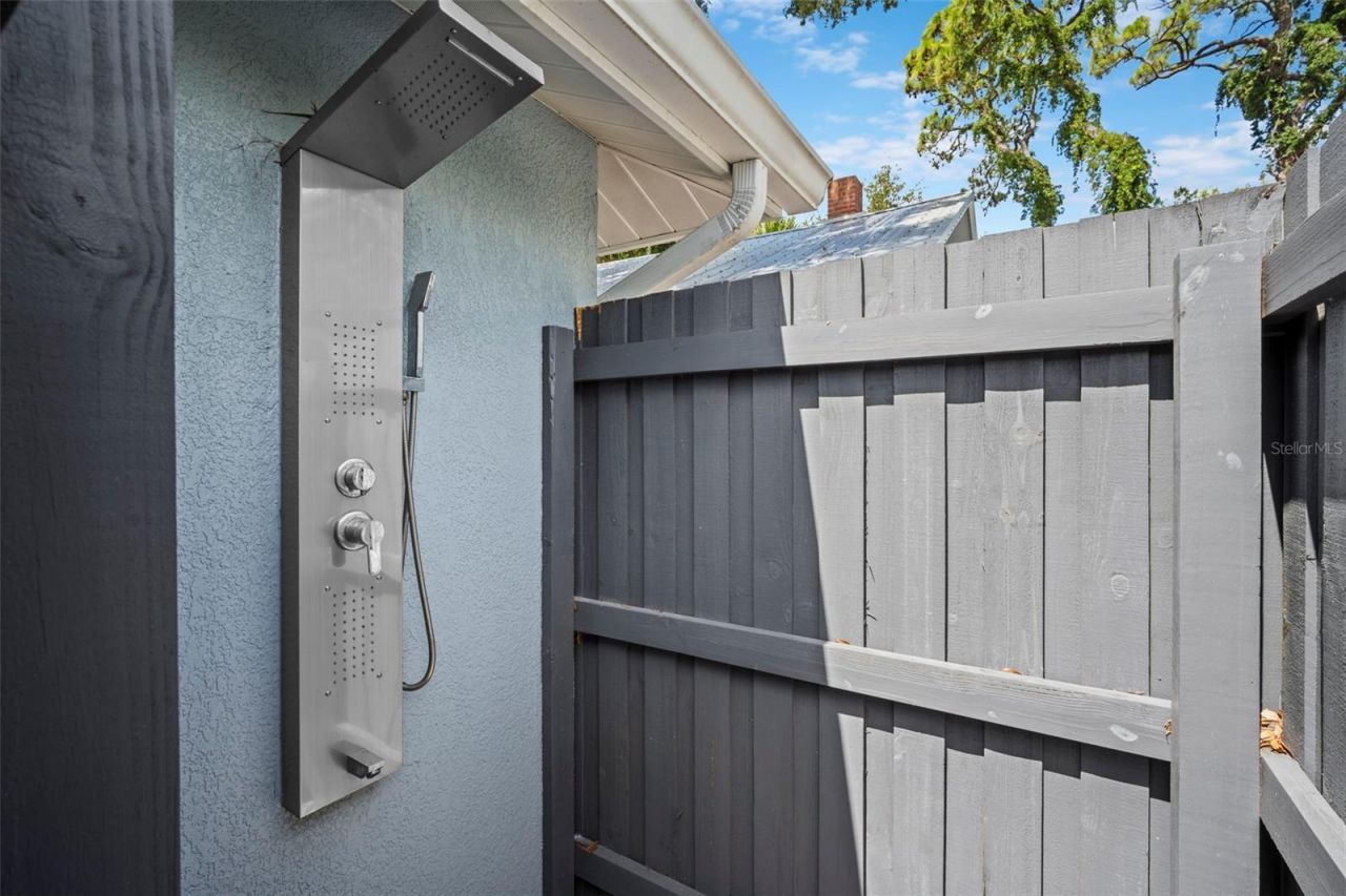 1841 Laurel Street, Sarasota, FL 34236 Photo