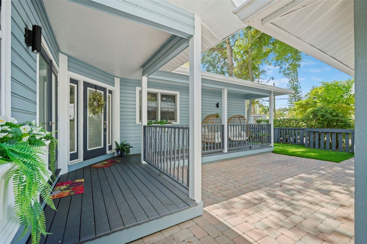 1841 Laurel Street, Sarasota, FL 34236 Photo