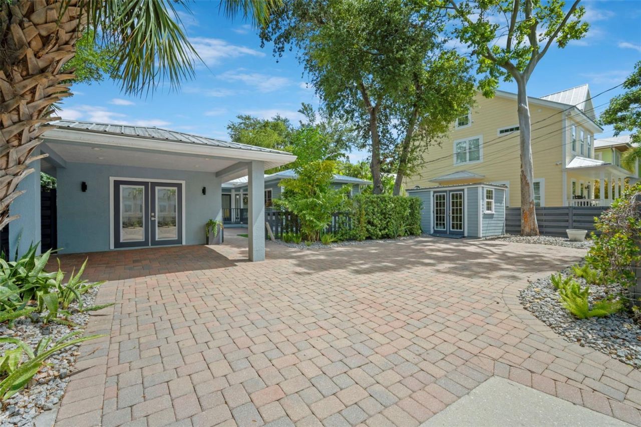 1841 Laurel Street, Sarasota, FL 34236 Photo