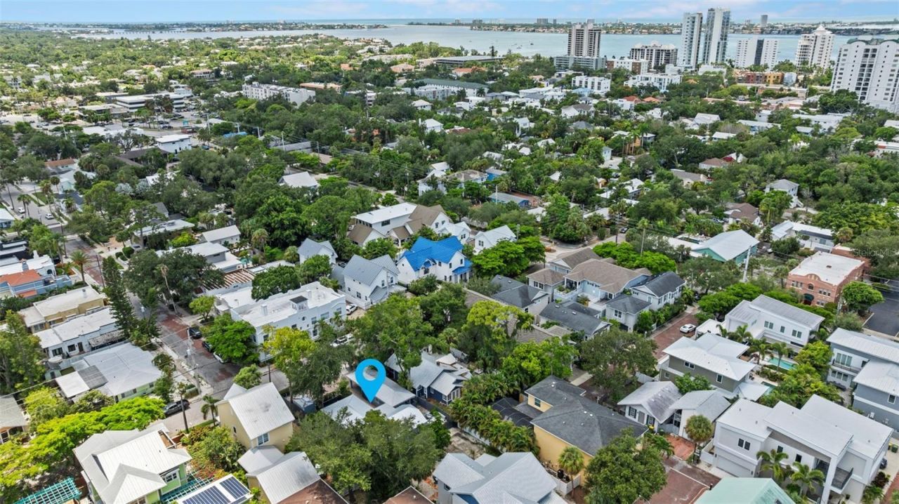 1841 Laurel Street, Sarasota, FL 34236 Photo