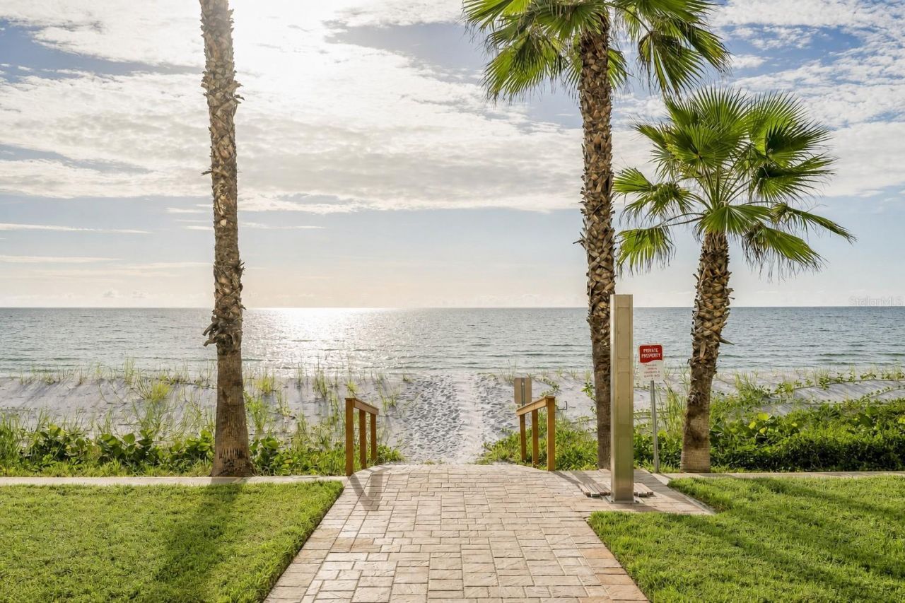 2900 Gulf Boulevard, Unit 108, Belleair Beach, FL 33786 Photo