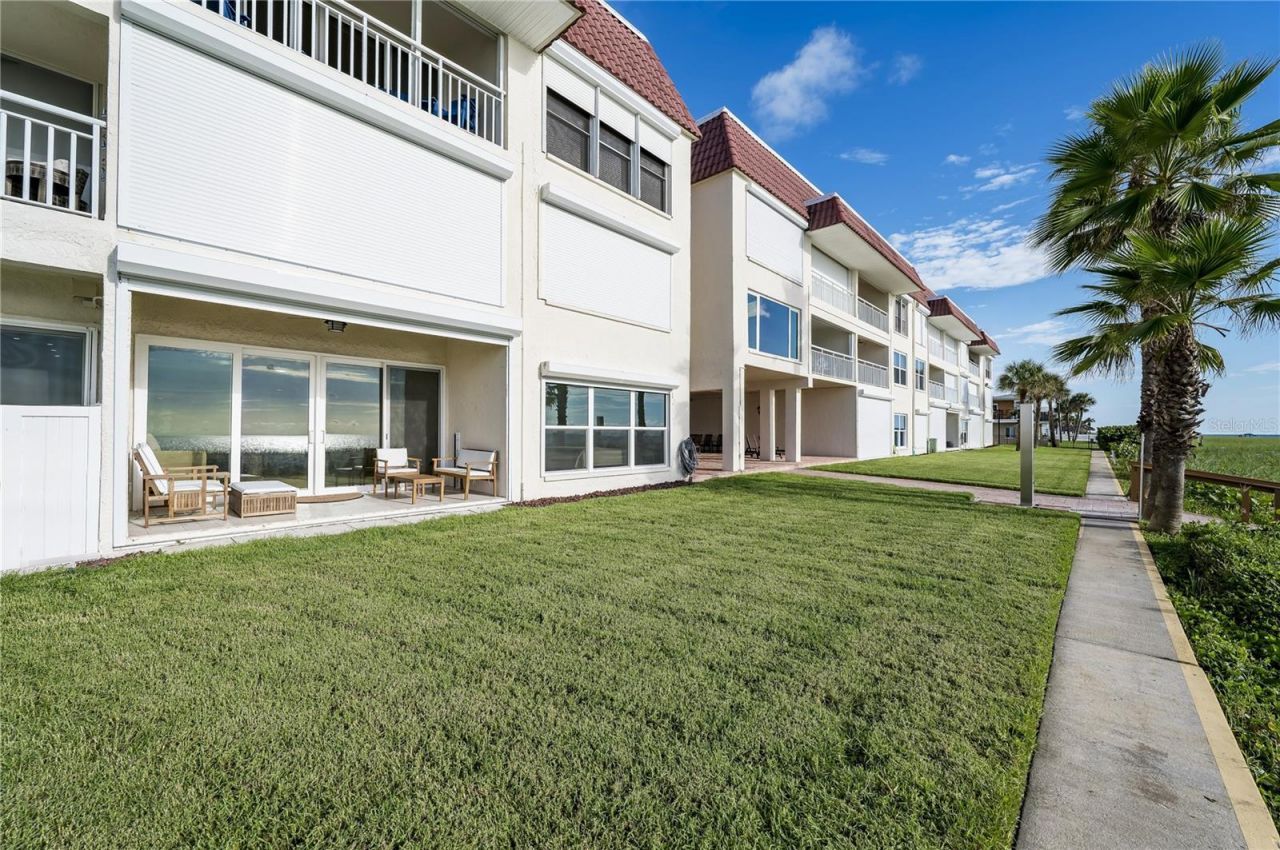 2900 Gulf Boulevard, Unit 108, Belleair Beach, FL 33786 Photo