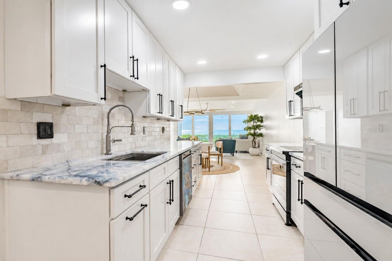 2900 Gulf Boulevard, Unit 108, Belleair Beach, FL 33786 Photo