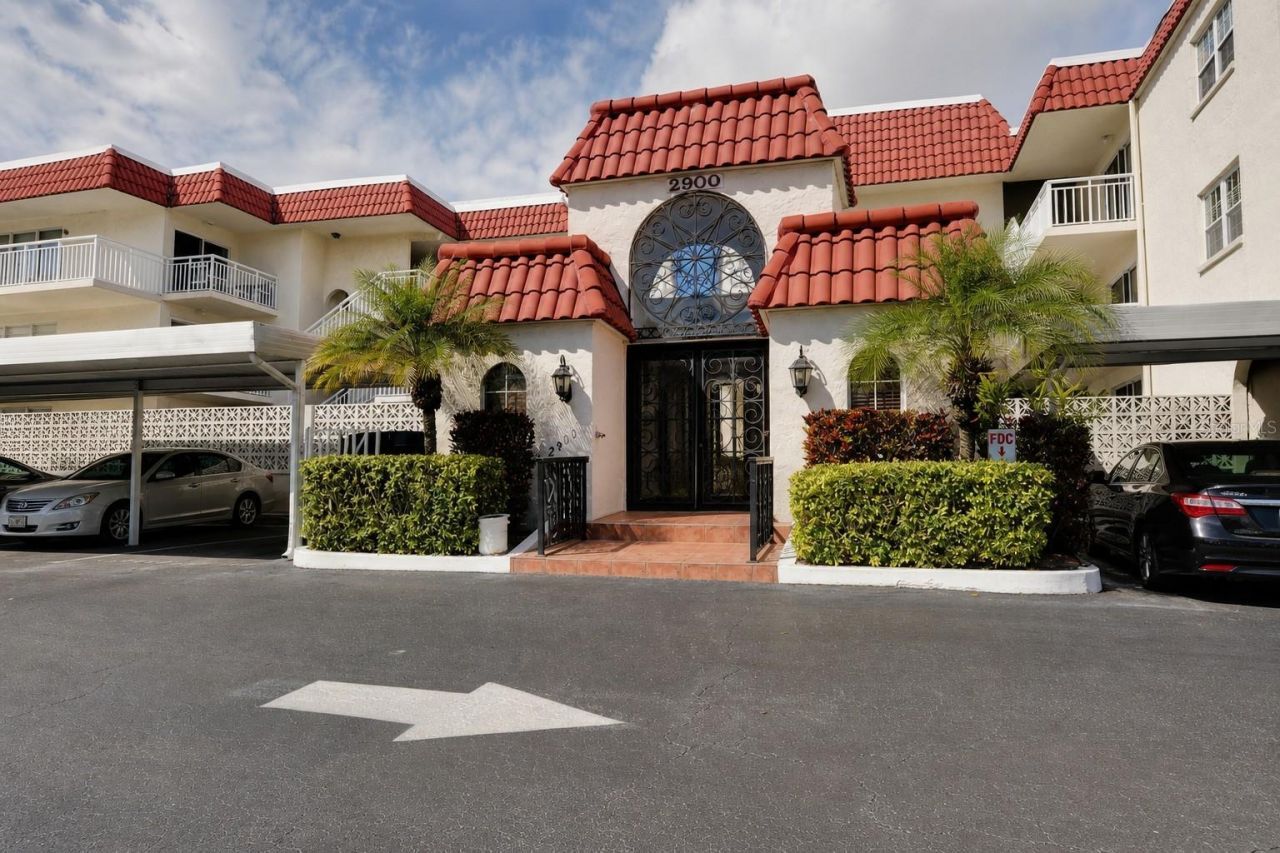 2900 Gulf Boulevard, Unit 108, Belleair Beach, FL 33786 Photo