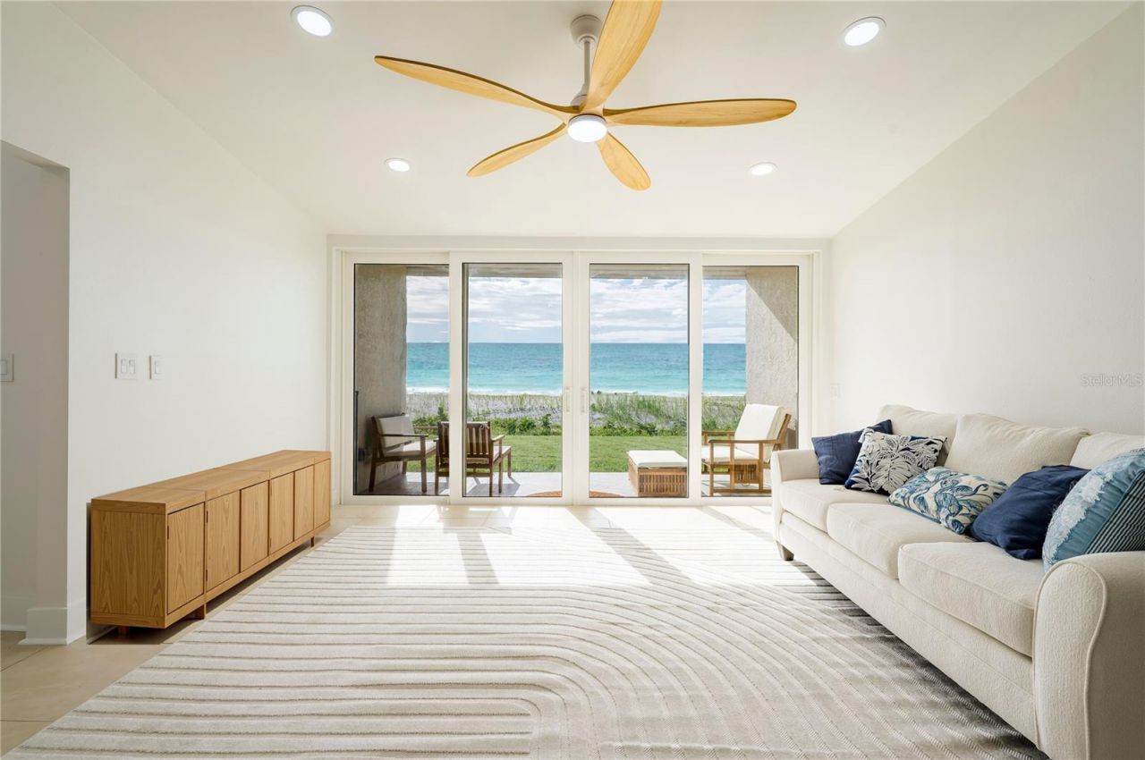 2900 Gulf Boulevard, Unit 108, Belleair Beach, FL 33786 Photo