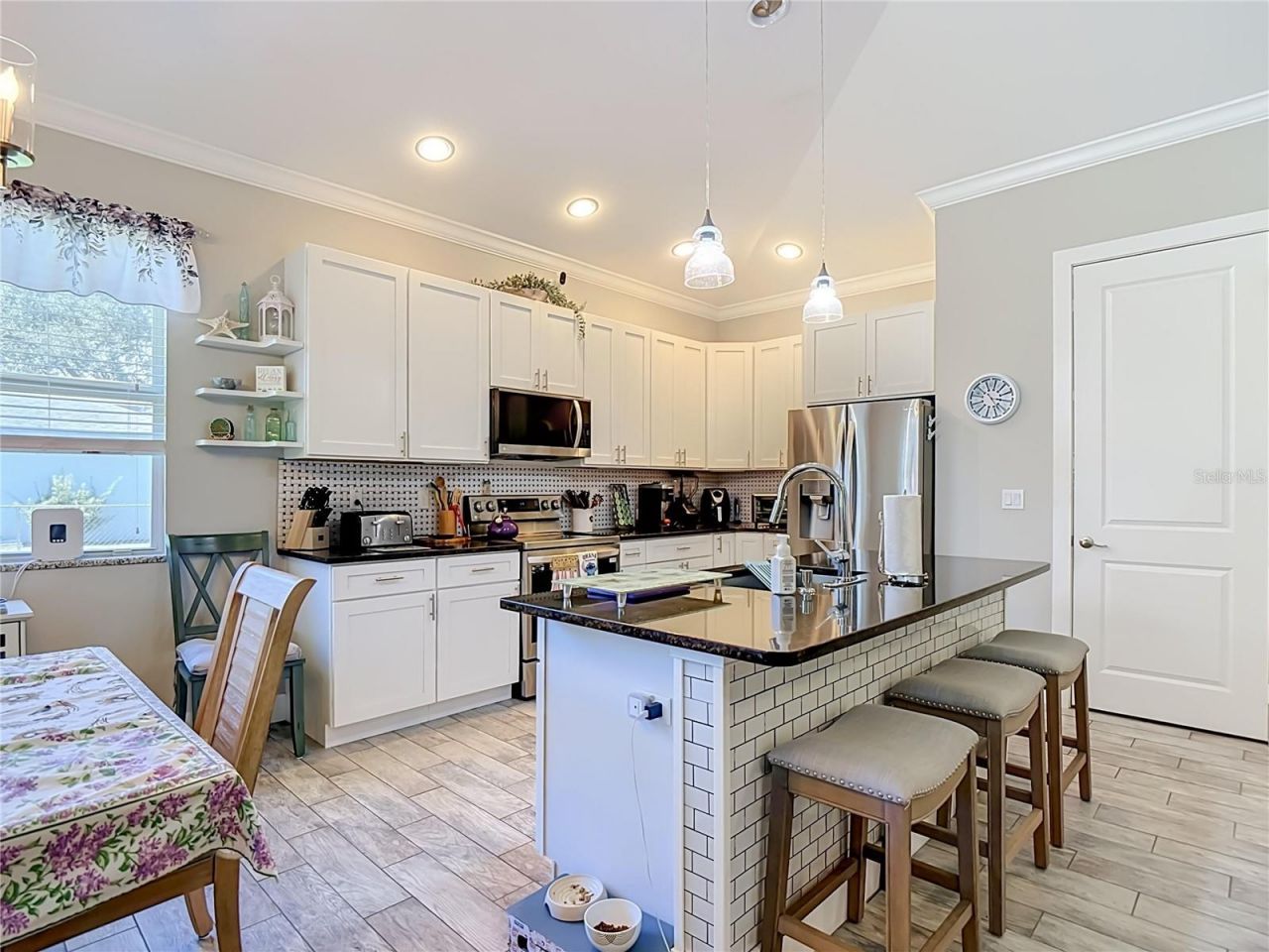 108 Oak Knolls Circle , Sebring, FL 33876 Photo