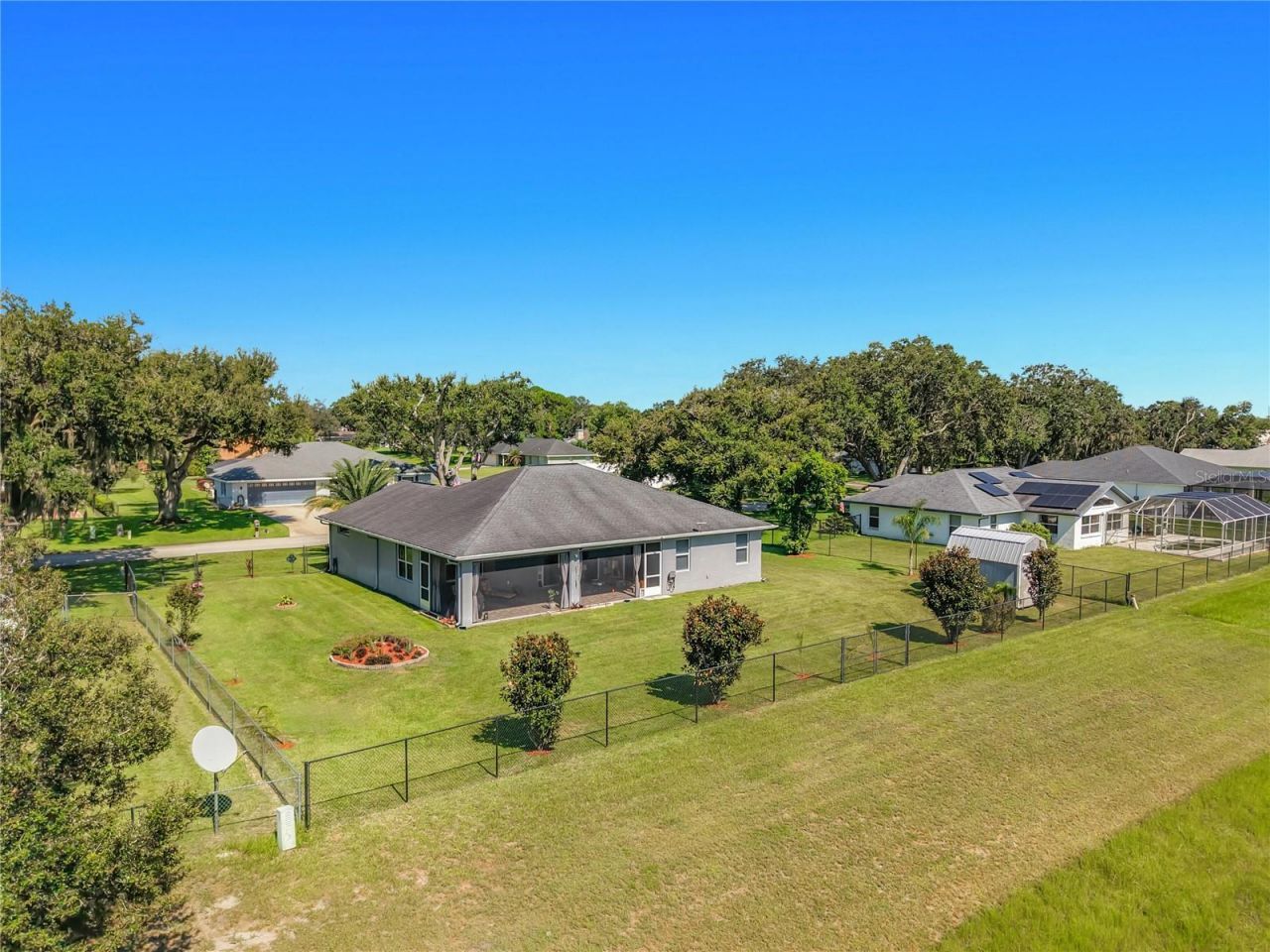 108 Oak Knolls Circle , Sebring, FL 33876 Photo