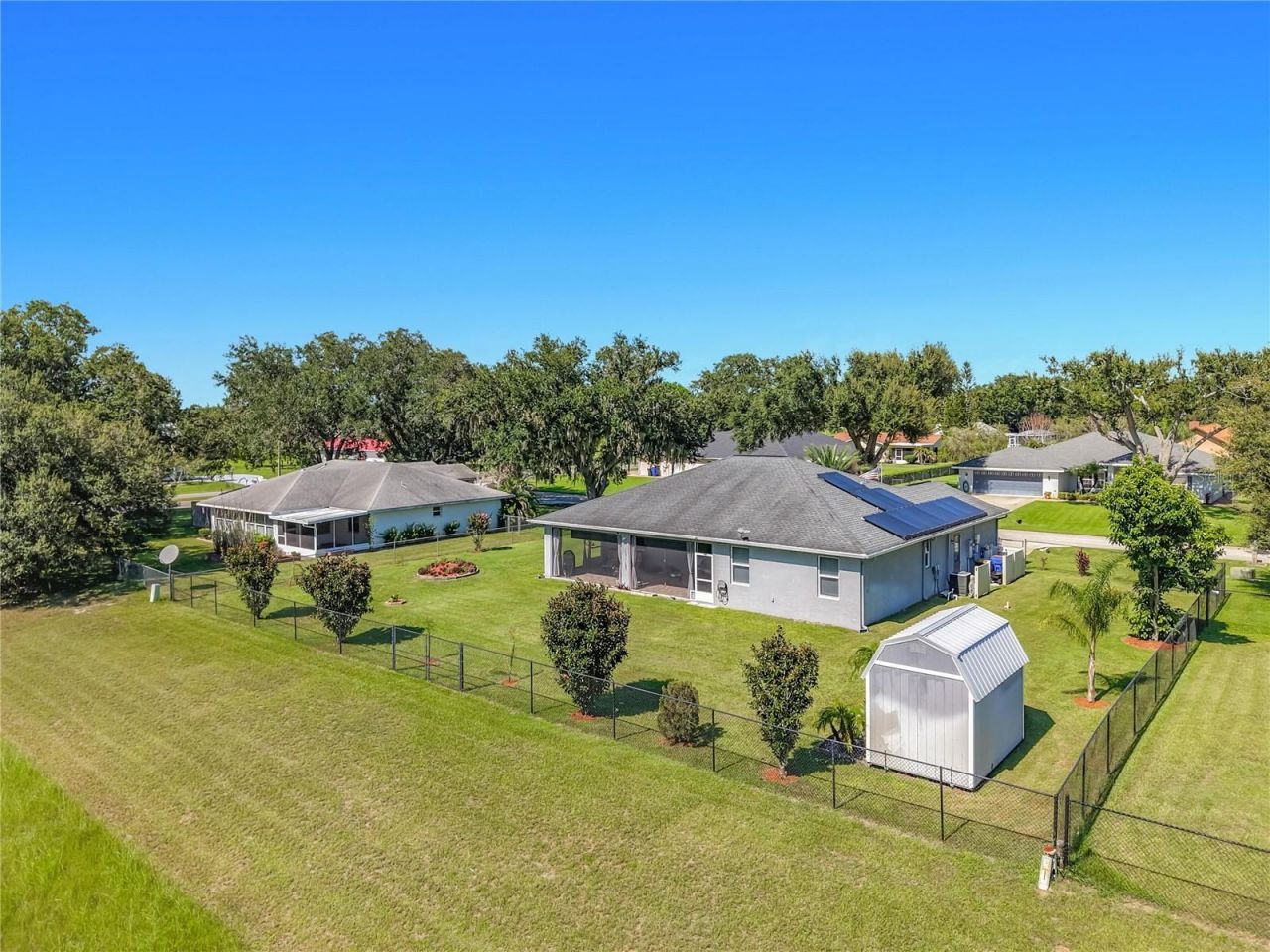 108 Oak Knolls Circle , Sebring, FL 33876 Photo