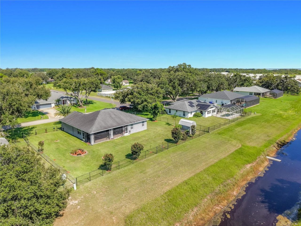 108 Oak Knolls Circle , Sebring, FL 33876 Photo