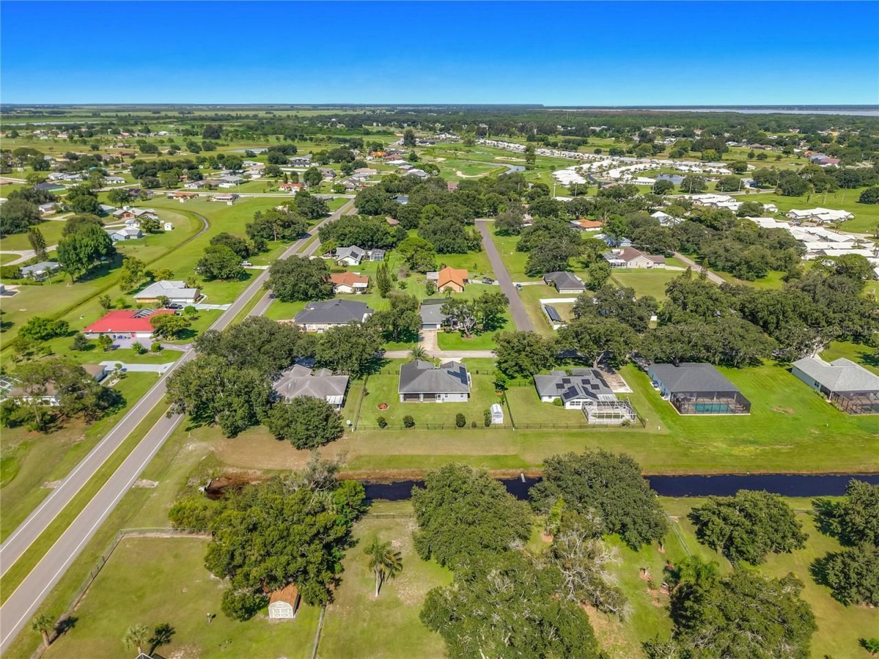 108 Oak Knolls Circle , Sebring, FL 33876 Photo