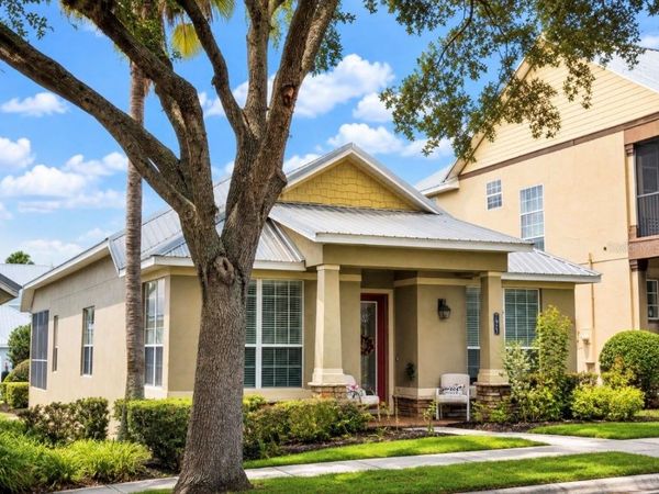 1925 APPALACHEE , TAVARES, FL 32778