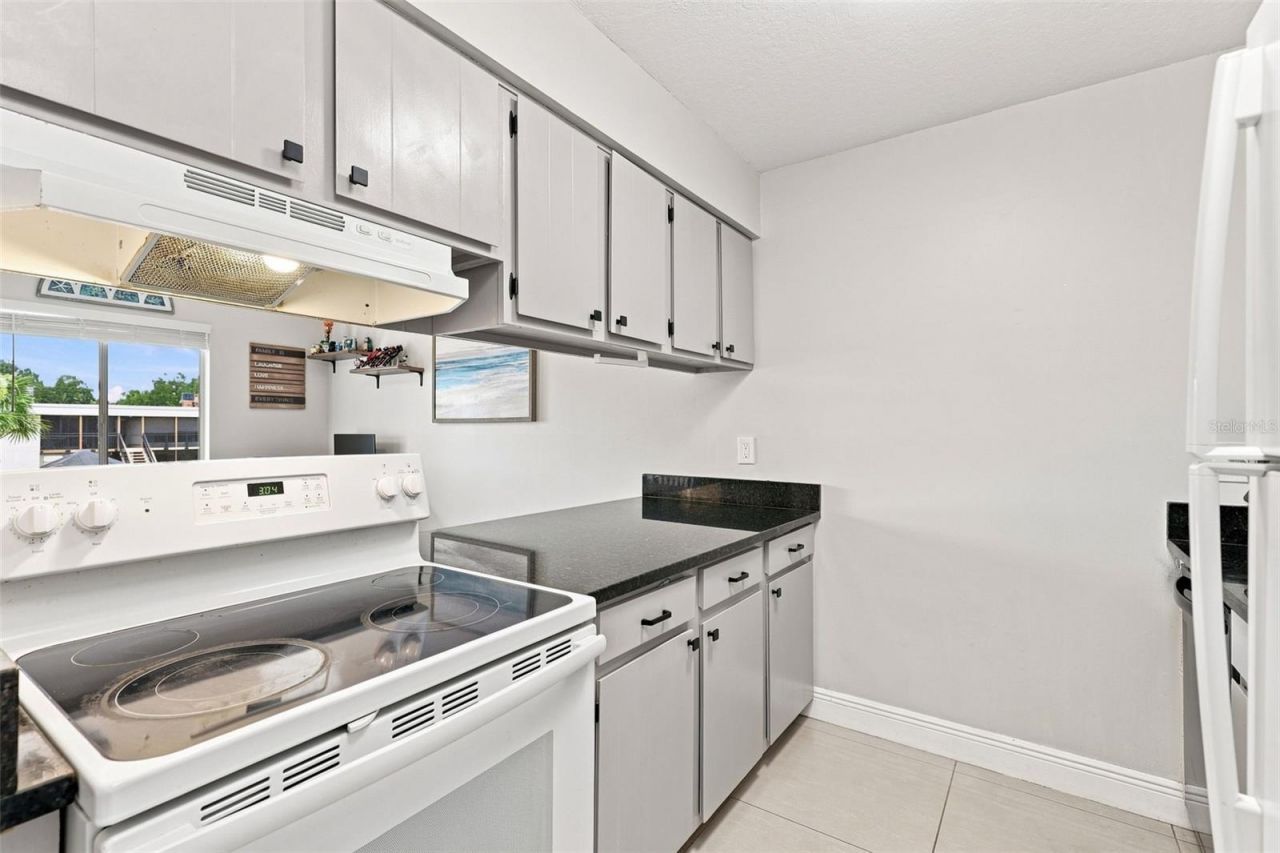 1000 Lake Of The Woods Boulevard , Unit B202, Fern Park, FL 32730 Photo