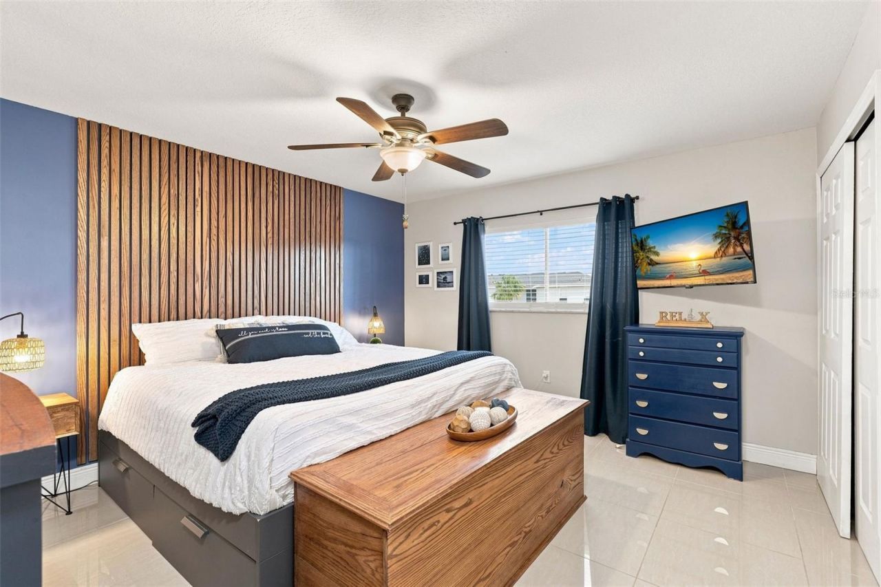 1000 Lake Of The Woods Boulevard , Unit B202, Fern Park, FL 32730 Photo