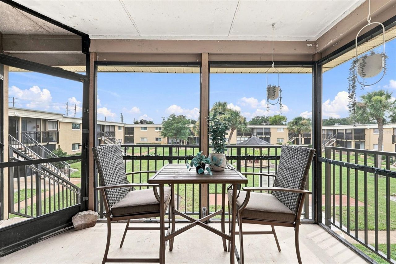 1000 Lake Of The Woods Boulevard , Unit B202, Fern Park, FL 32730 Photo