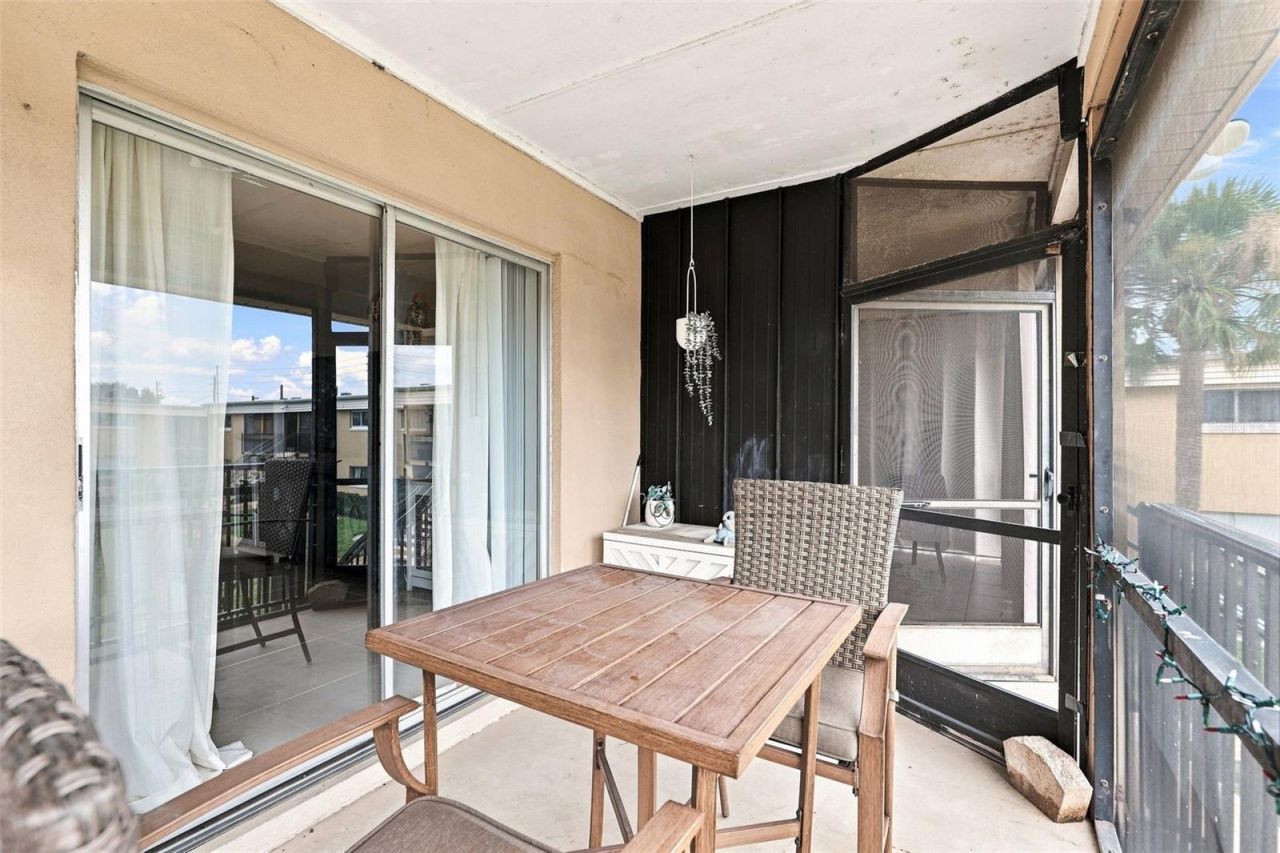 1000 Lake Of The Woods Boulevard , Unit B202, Fern Park, FL 32730 Photo
