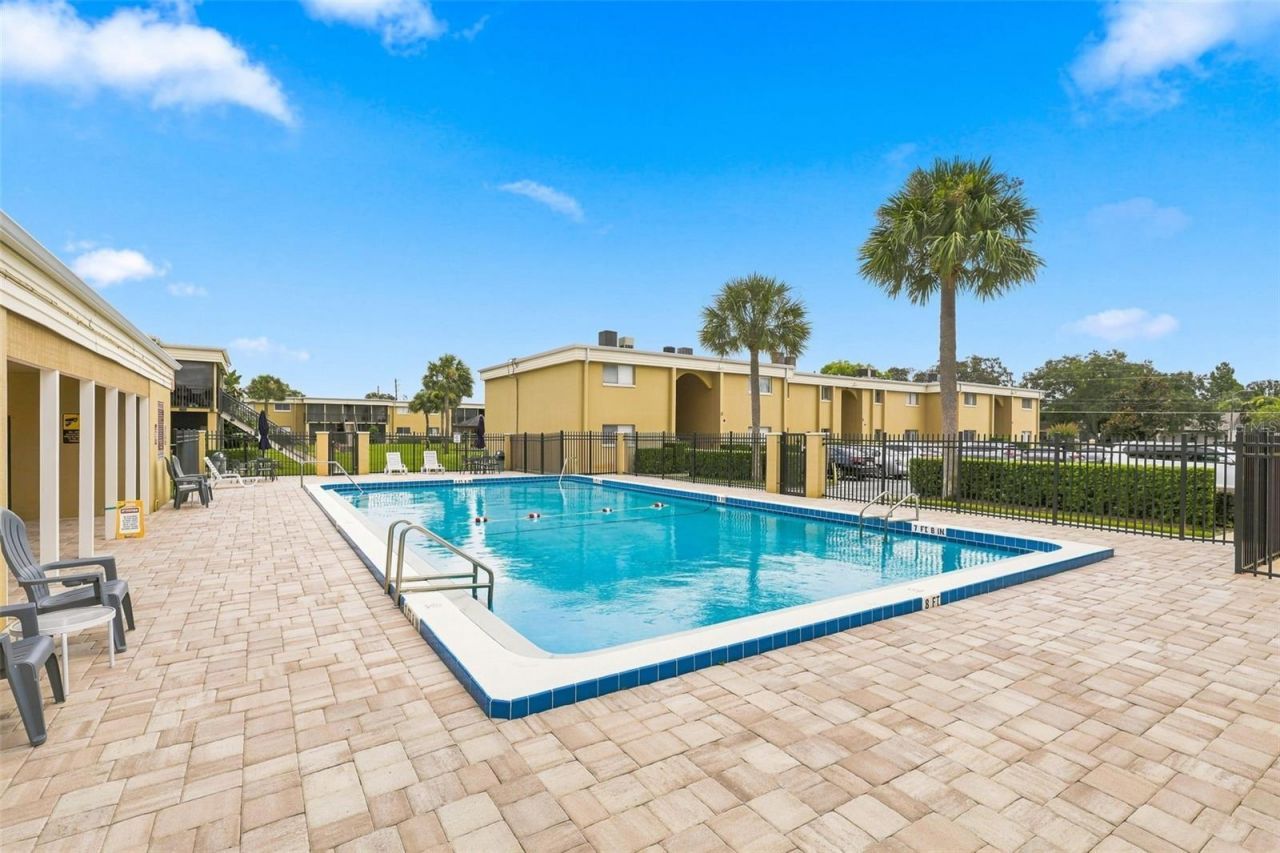 1000 Lake Of The Woods Boulevard , Unit B202, Fern Park, FL 32730 Photo