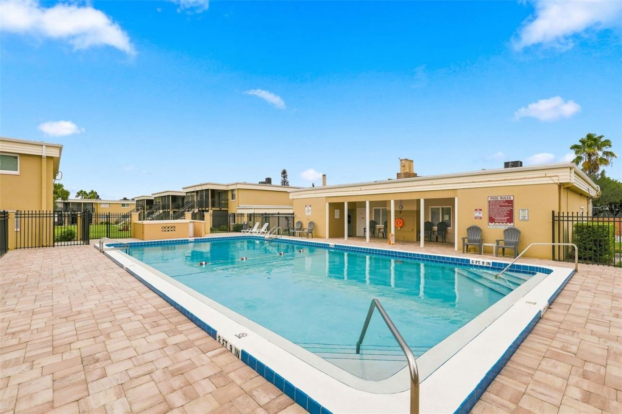 1000 Lake Of The Woods Boulevard , Unit B202, Fern Park, FL 32730 Photo