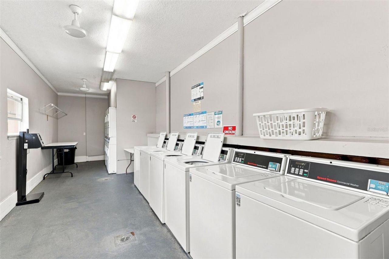 1000 Lake Of The Woods Boulevard , Unit B202, Fern Park, FL 32730 Photo