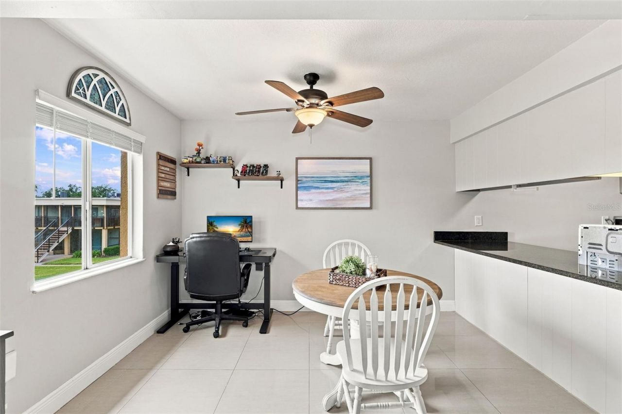 1000 Lake Of The Woods Boulevard , Unit B202, Fern Park, FL 32730 Photo