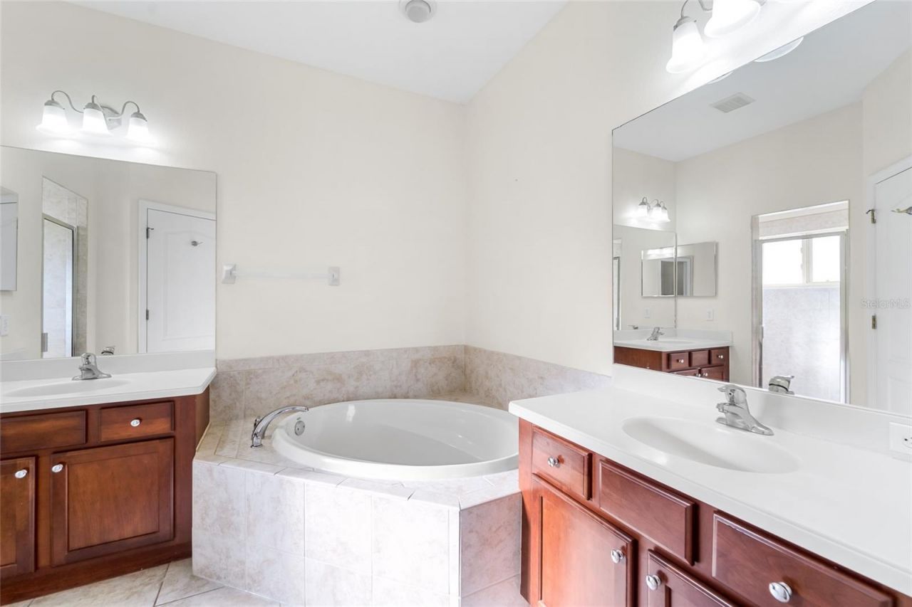 8717 Monterey Bay Loop, Bradenton, FL 34212 Photo