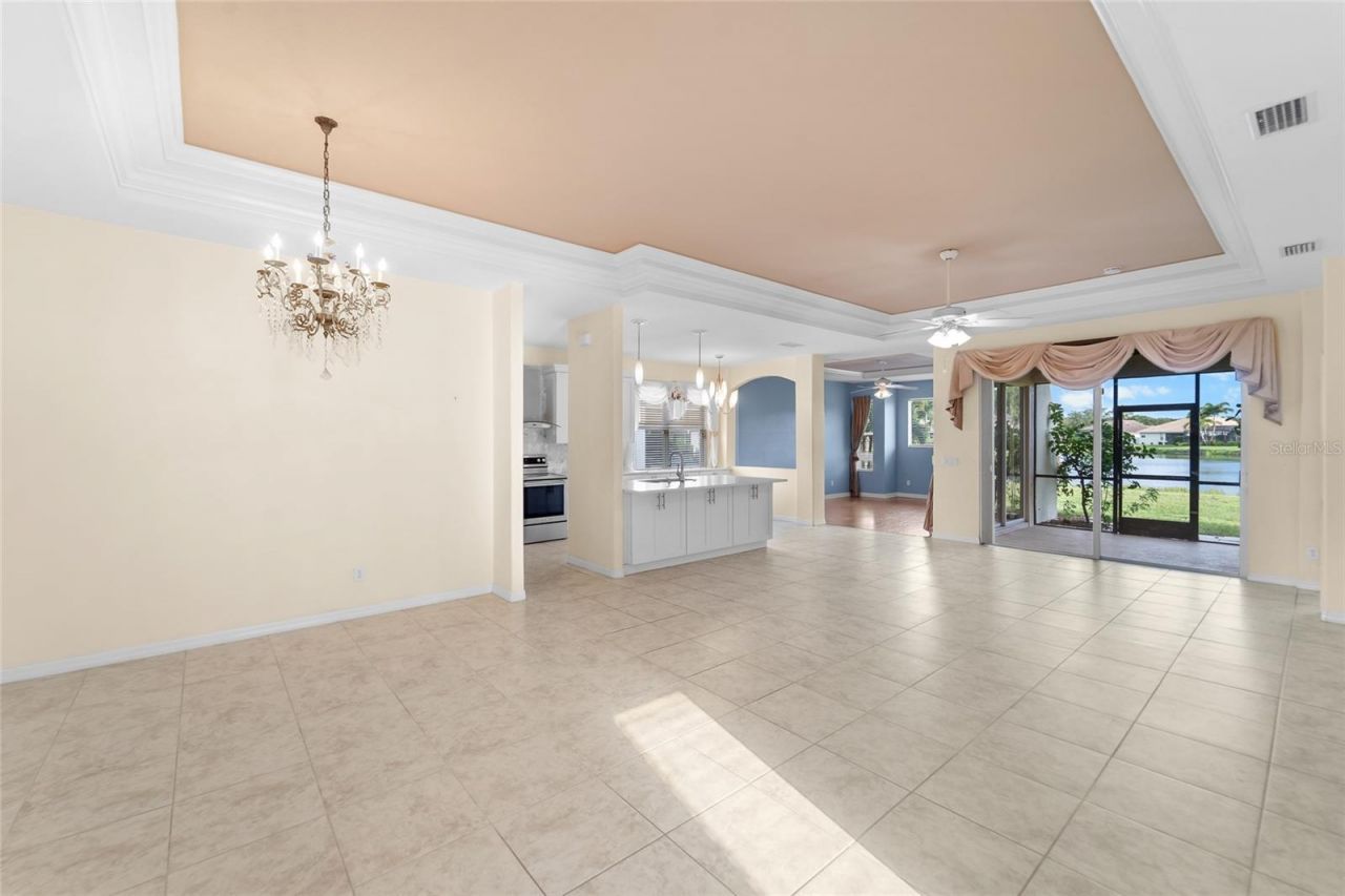 8717 Monterey Bay Loop, Bradenton, FL 34212 Photo