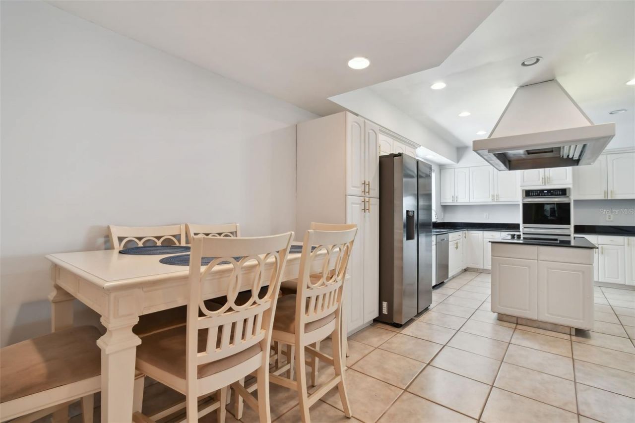 1520 Gulf Boulevard, Belleair Beach, FL 33786 Photo