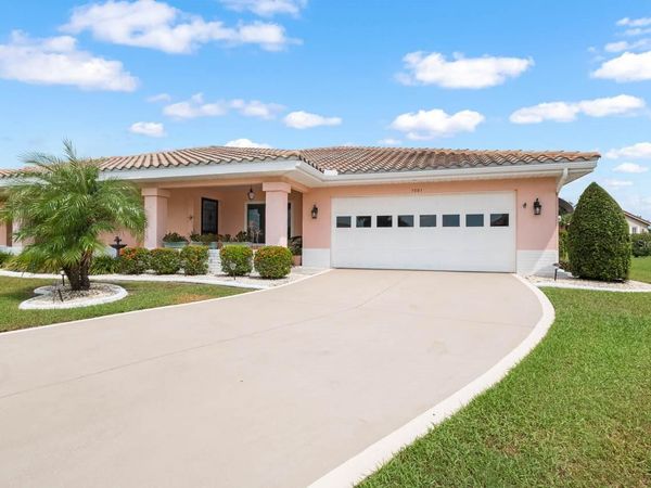 1001 ARDMORE WAY , SUN CITY CENTER, FL 33573