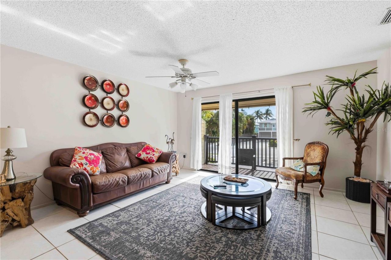 9034 Midnight Pass Road, Unit 6, Sarasota, FL 34242 Photo