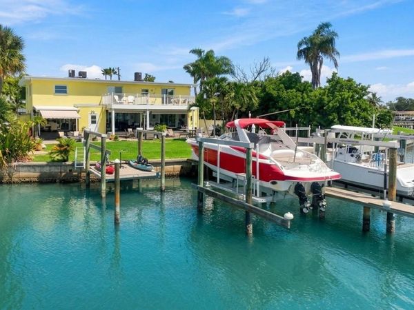 245 116TH AVENUE , Unit 245, TREASURE ISLAND, FL 33706