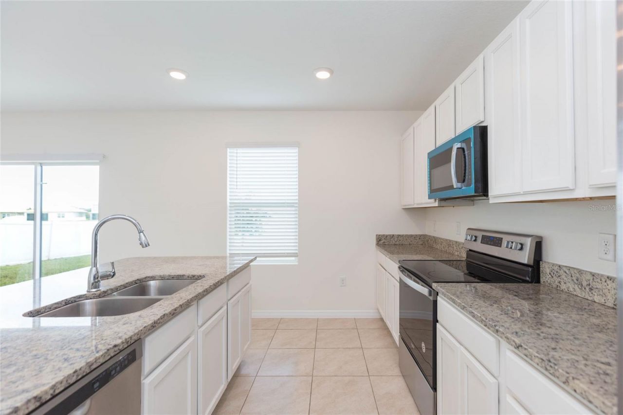 478 Autumn Stream Drive, Auburndale, FL 33823 Photo