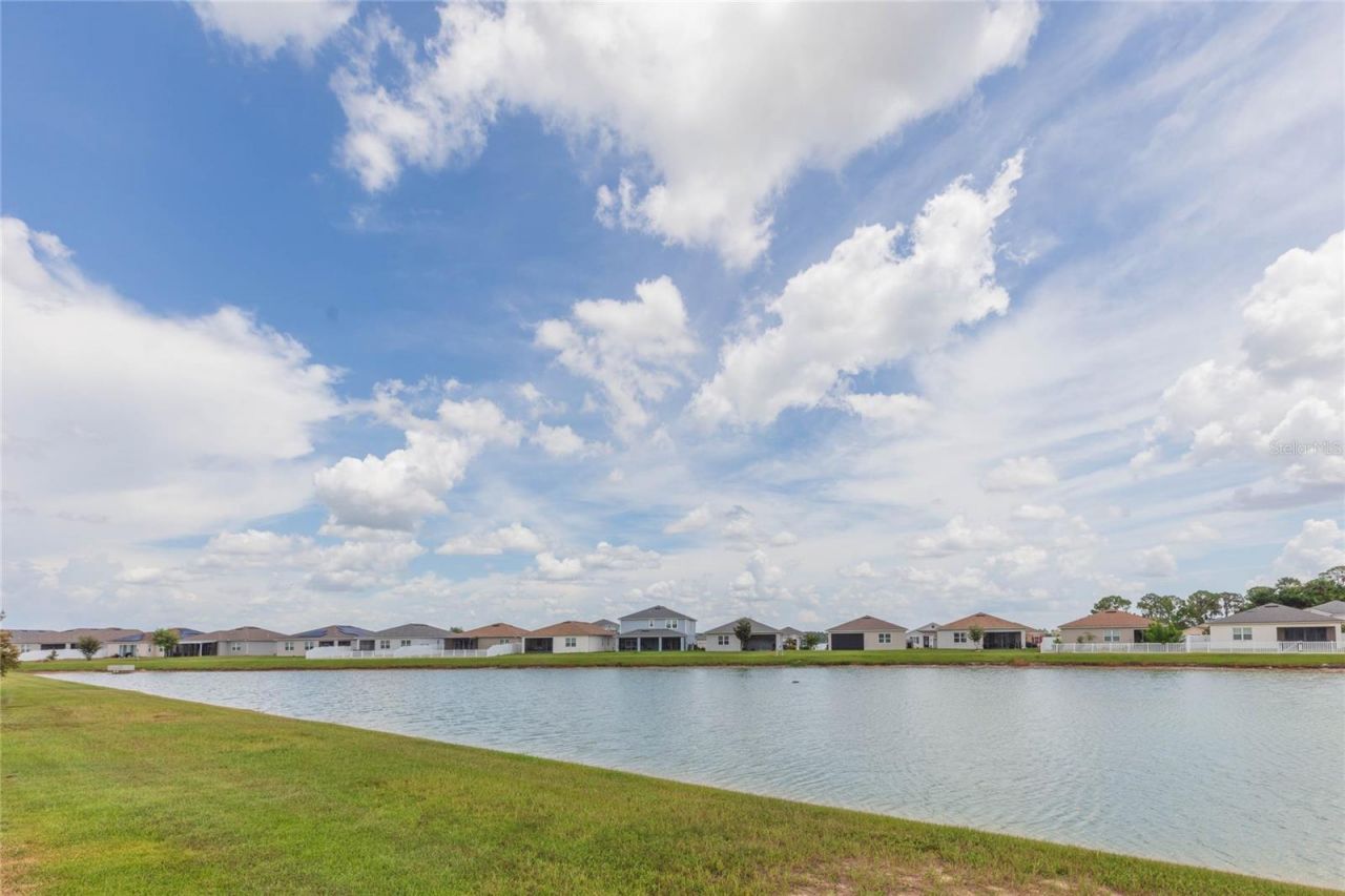 478 Autumn Stream Drive, Auburndale, FL 33823 Photo