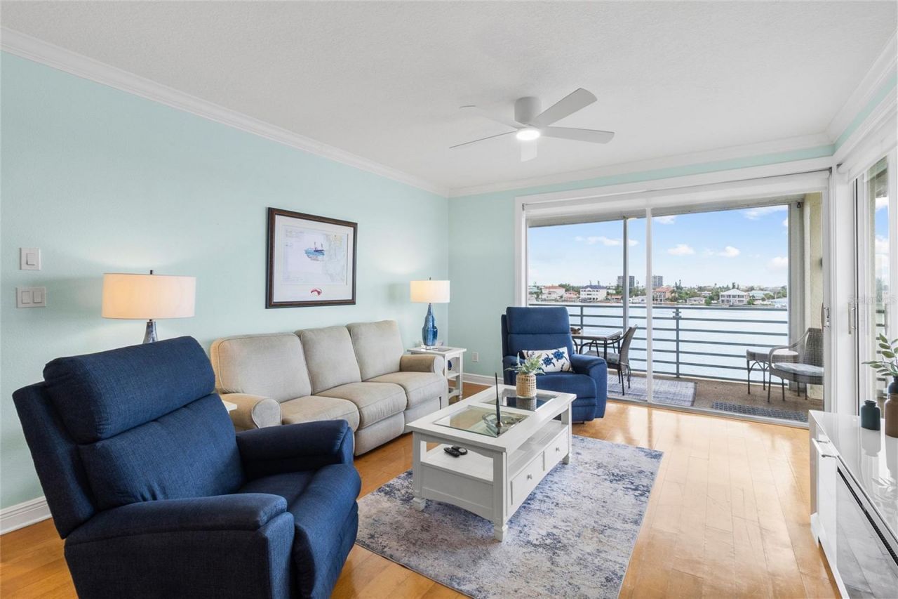 7974 Sailboat Key Boulevard S, Unit 408, South Pasadena, FL 33707 Photo