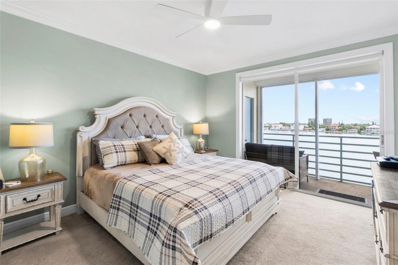 7974 Sailboat Key Boulevard S, Unit 408, South Pasadena, FL 33707 Photo