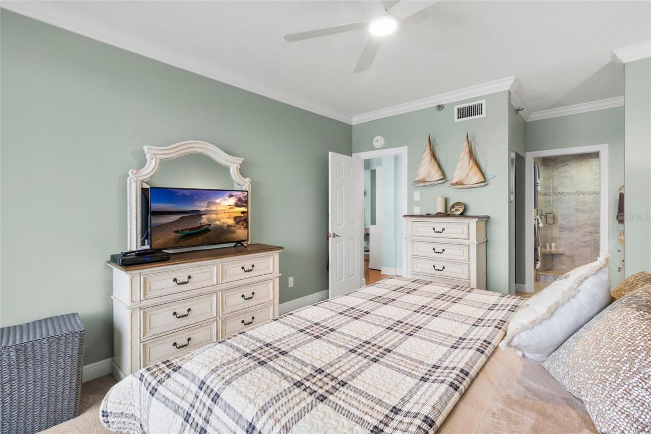 7974 Sailboat Key Boulevard S, Unit 408, South Pasadena, FL 33707 Photo