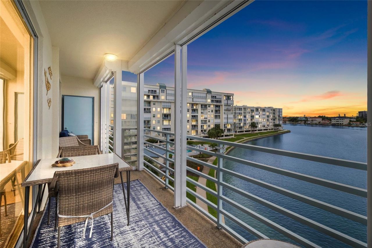 7974 Sailboat Key Boulevard S, Unit 408, South Pasadena, FL 33707 Photo