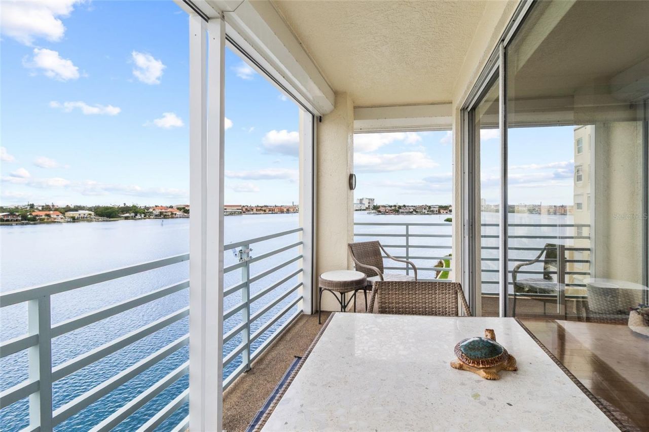 7974 Sailboat Key Boulevard S, Unit 408, South Pasadena, FL 33707 Photo