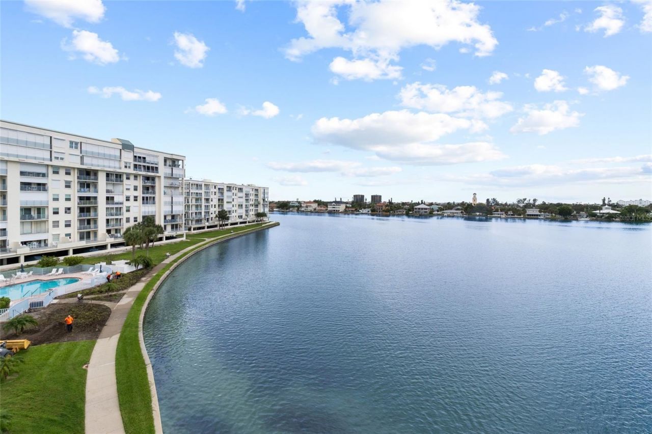 7974 Sailboat Key Boulevard S, Unit 408, South Pasadena, FL 33707 Photo