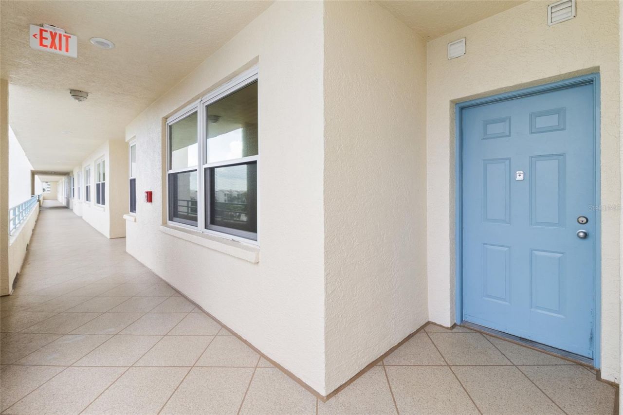 7974 Sailboat Key Boulevard S, Unit 408, South Pasadena, FL 33707 Photo