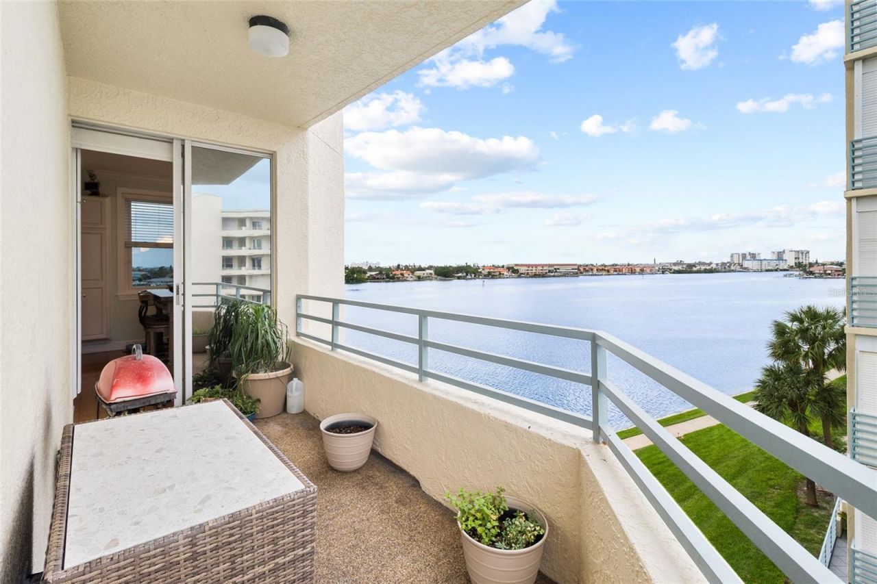 7974 Sailboat Key Boulevard S, Unit 408, South Pasadena, FL 33707 Photo