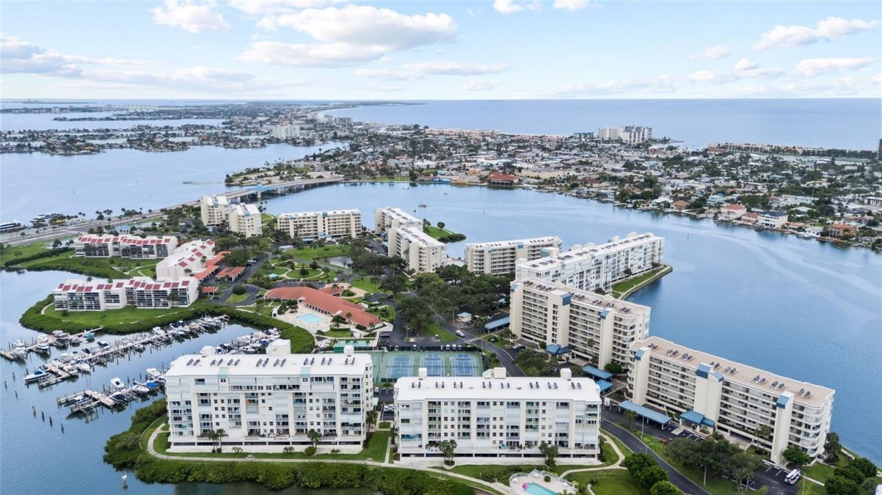 7974 Sailboat Key Boulevard S, Unit 408, South Pasadena, FL 33707 Photo