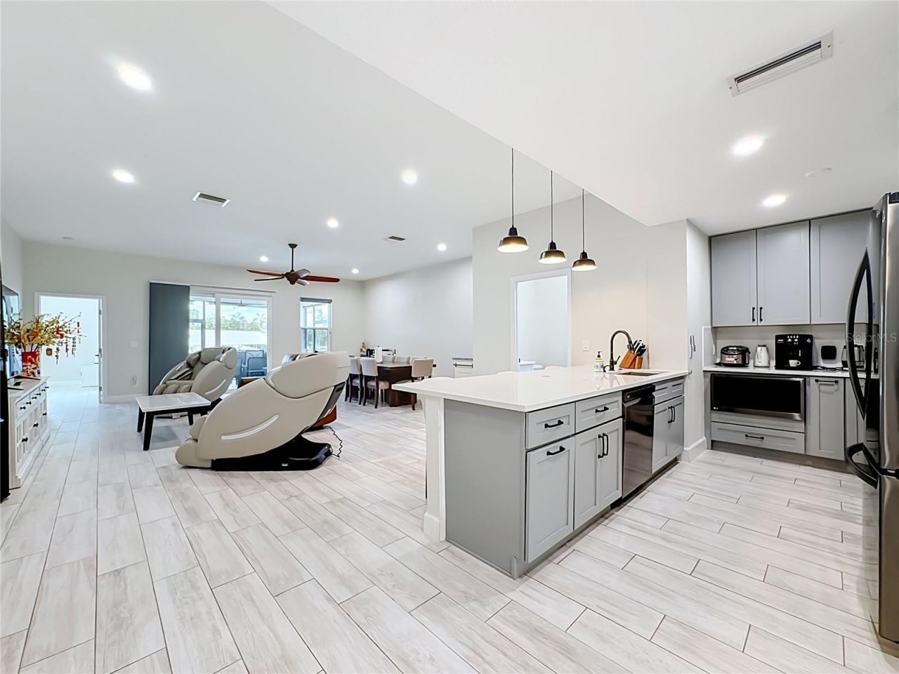 6835 Georgia Avenue, Bradenton, FL 34207 Photo